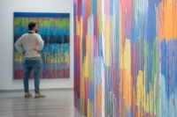 Az ablakon hömpölygő eső képei